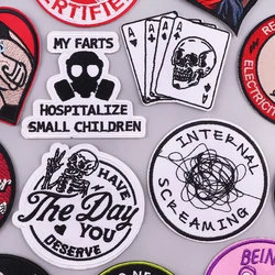 Parche bordado calavera punk – Insignia táctica para ropa o mochila