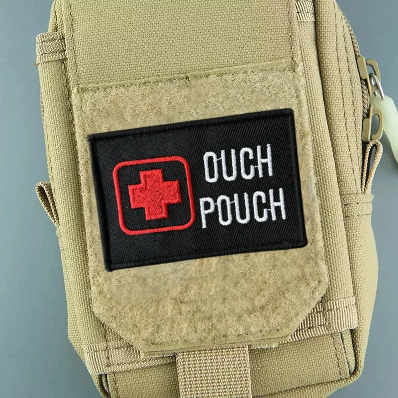 Parche bordado insignia tactica EMTs con gancho y bucle para mochila - imagen 4