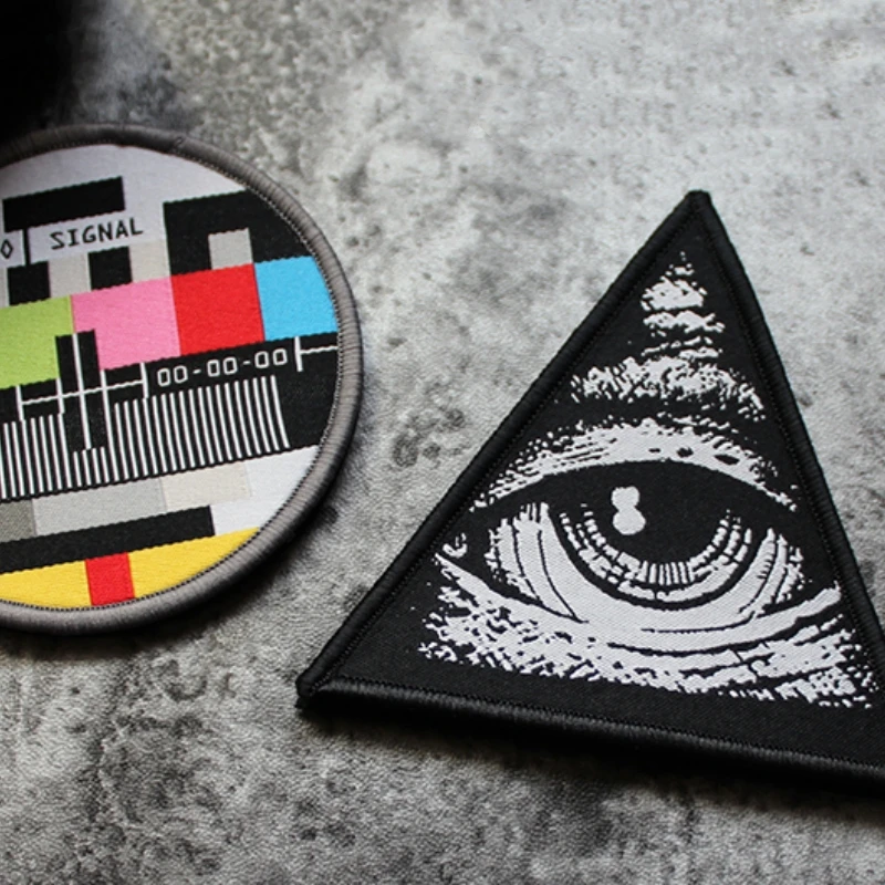 Parche de gancho y bucle con marca tejida "ojo de Dios", brazalete triangular, insignia de moral de ojo integral, parche bordado, pegatina para mochila táctica - imagen 4