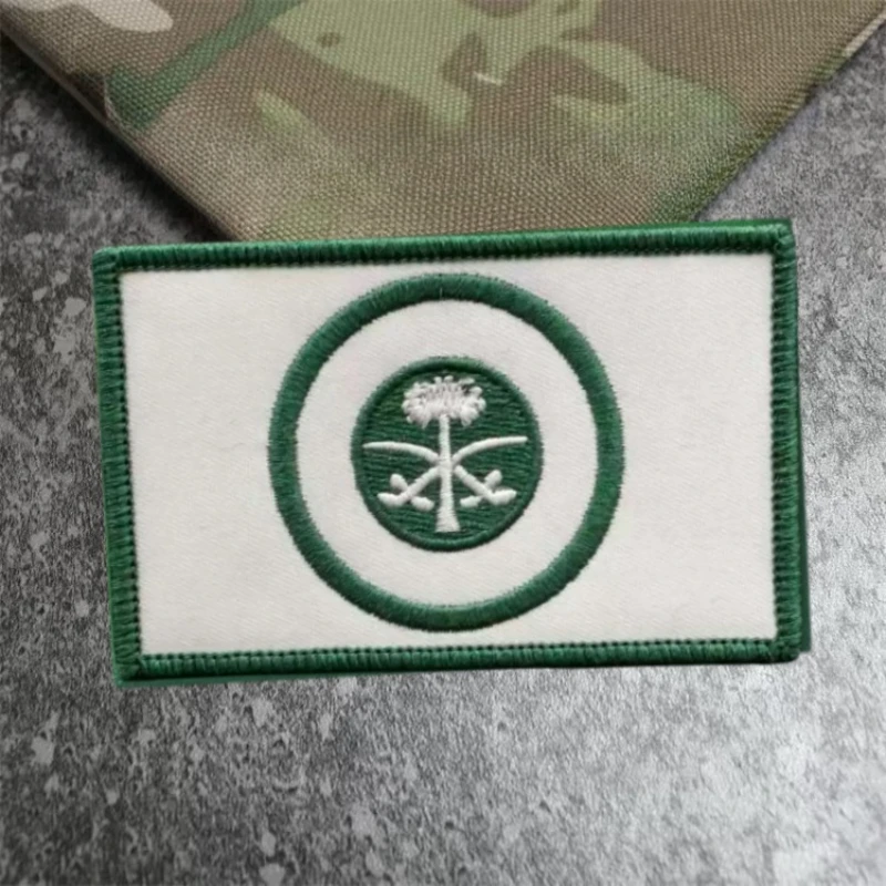 Parches tácticos bordados con bandera de Arabia Saudita, parche de gancho y bucle en tela, insignia de moral militar, pegatinas para mochila, accesorios - imagen 3