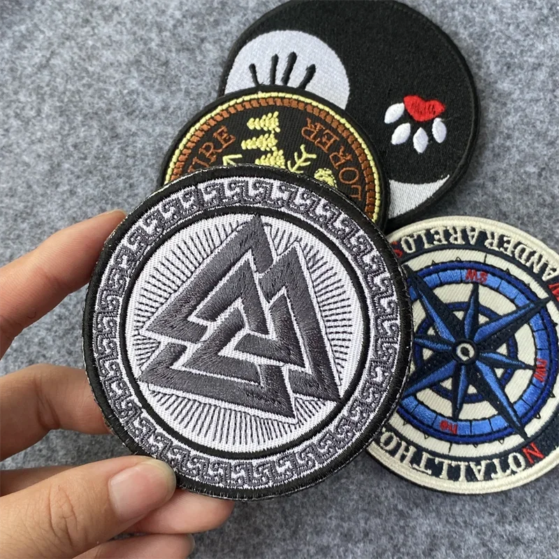 Parches bordados de Tai Chi Palm Adventure Explorer, insignia de moral táctica, brazalete, gancho y bucle, pegatinas decorativas para mochila - imagen 5