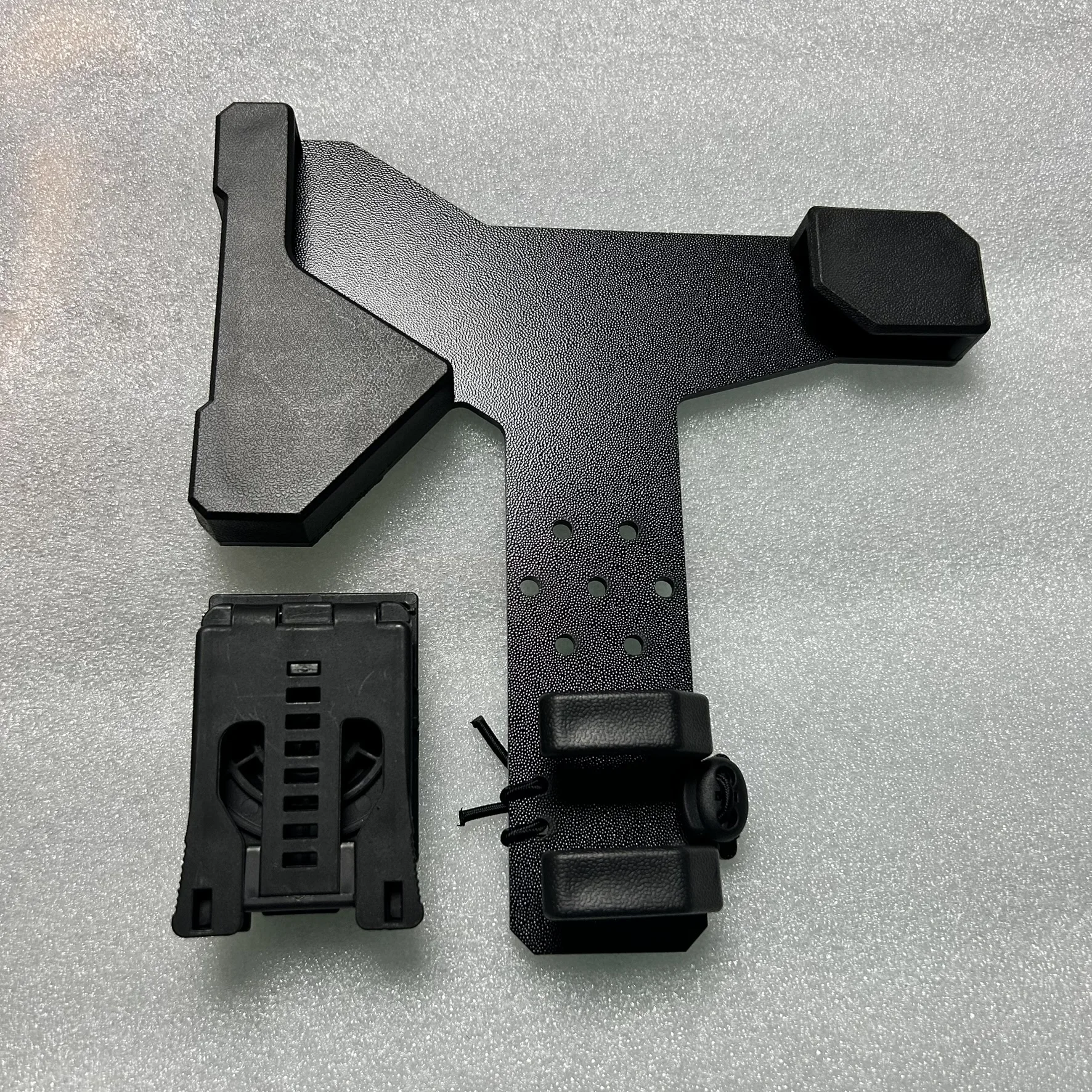 Funda táctica MOLLE rápida para hacha con cordón elástico - imagen 2