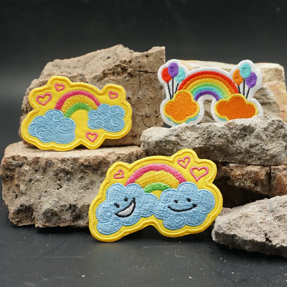Parches bordados de arcoíris sonriente, aplique de etiqueta de costura, banda de motorista punk, insignias de ropa de Rock con respaldo de gancho