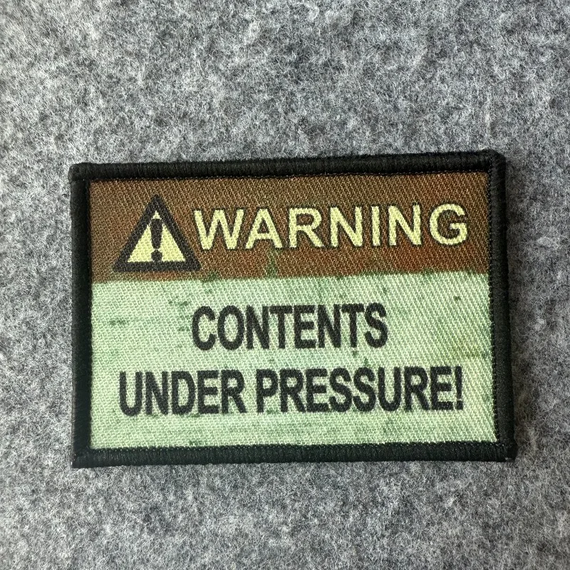 ¡Contenido de advertencia bajo presión! Parche táctico con gancho y bucle, insignia de moral, parche militar para mochila - imagen 3