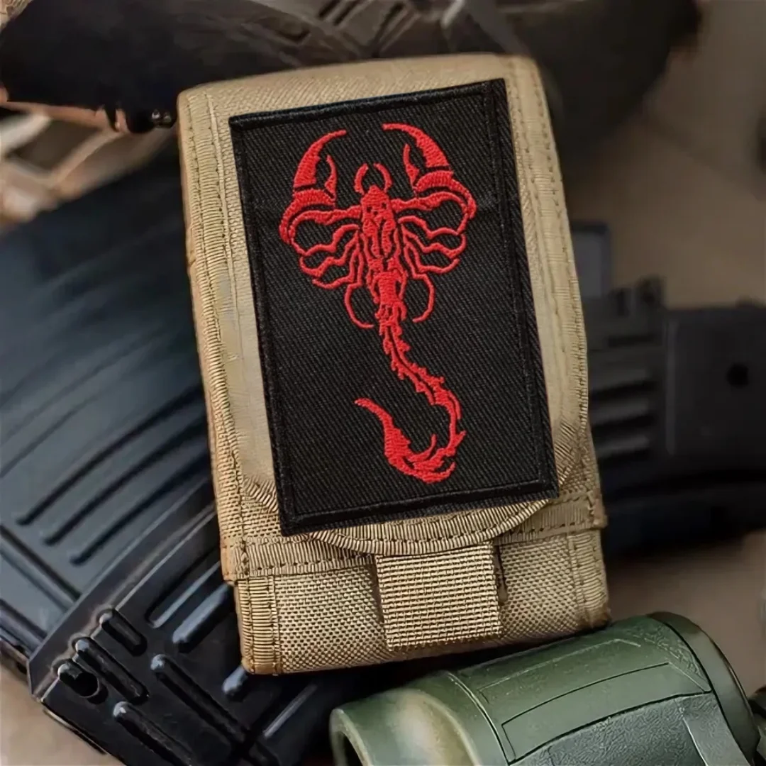 Parches de gancho y bucle bordados Scorpion Chevron para ropa, brazalete táctico militar del ejército, pegatina de embalaje trasero para exteriores