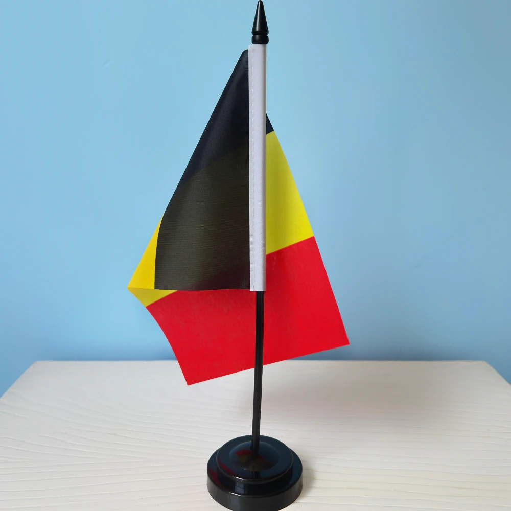 Bandera de escritorio de oficina de 14x21cm, bandera de Bélgica, bandera nacional de países, bandera de escritorio en miniatura con poste de 30cm, eventos festivos en casa - imagen 2