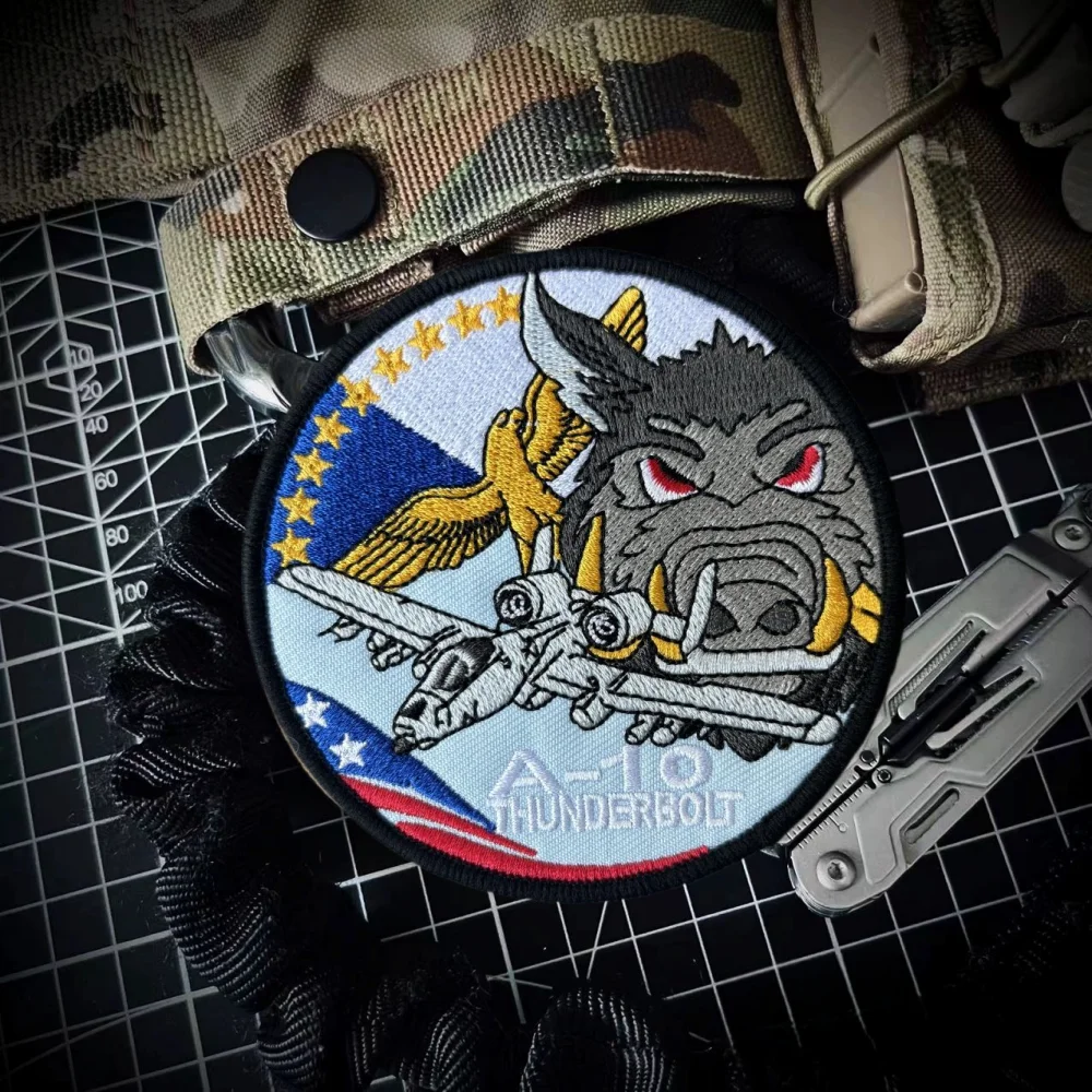 Parche táctico de moral Thunderbolt A-10, divertido bordado de jabalí, emblema de gancho y bucle, insignia militar, brazalete de combate, pegatinas para mochila