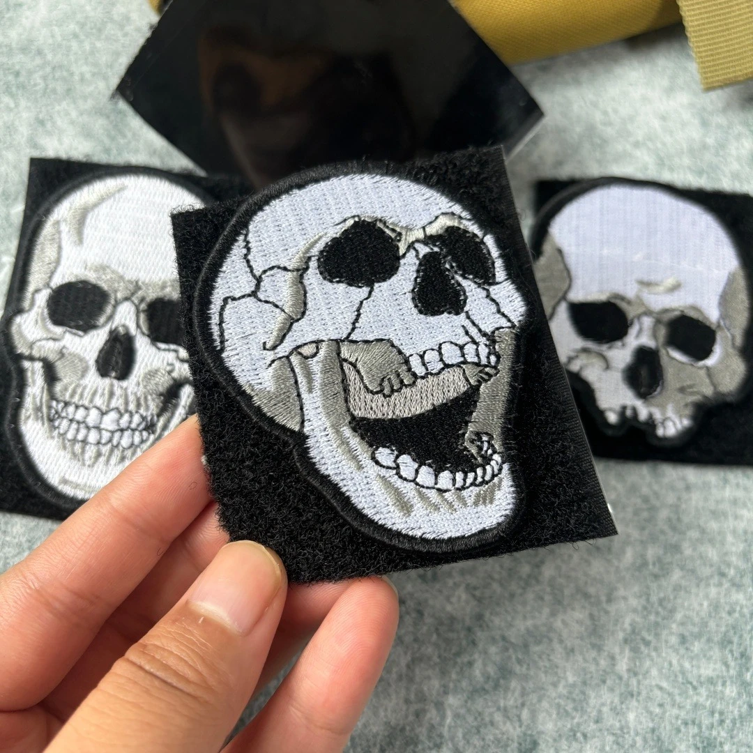 Parche táctico de calavera para Halloween, parches bordados con gancho y bucle, brazalete autoadhesivo, insignia de moral del ejército militar, pegatinas para mochila