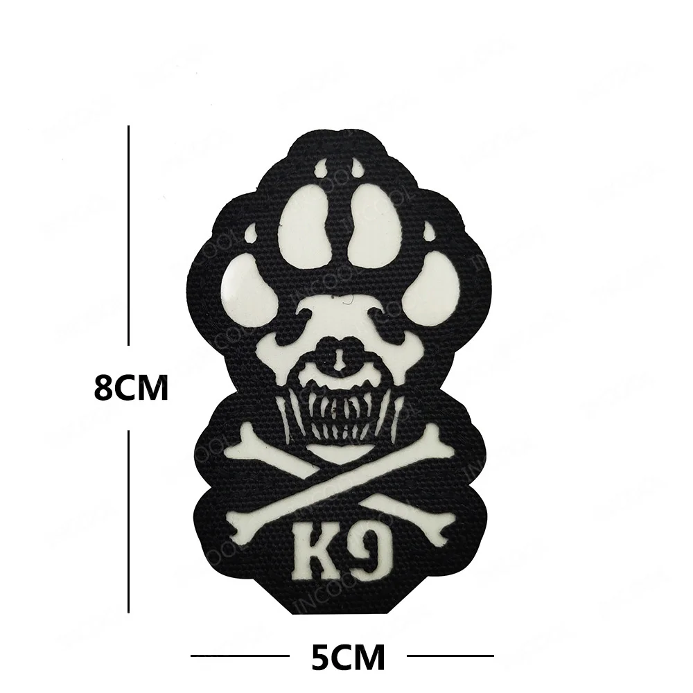 34Glow In Dark 8X5CM