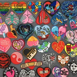 Parches bordados de dibujos animados para ropa, parches de corazón para planchar, pegatinas bordadas fusionables