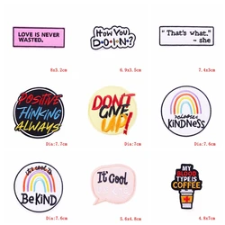Iroon Parche bordado con dibujos animados: letras positivas