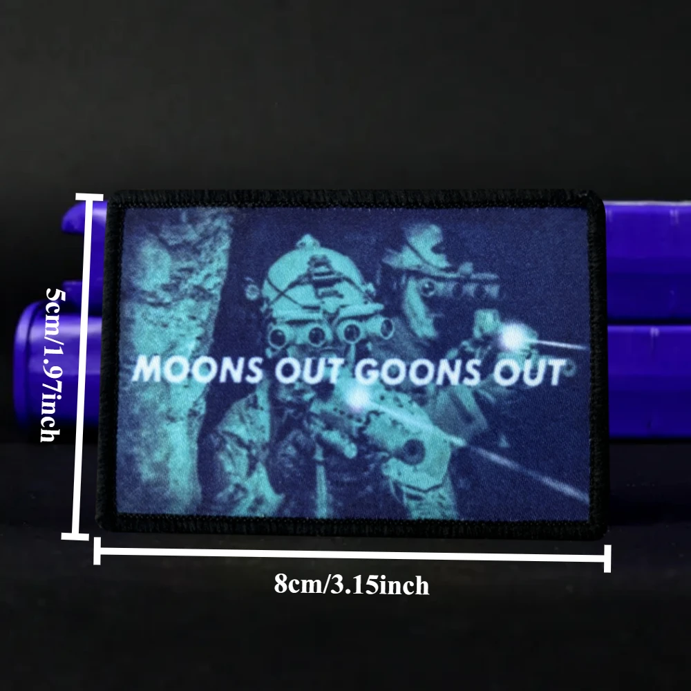 Parche táctico Moons Out Goons Out NVG con estampado de visión nocturna, emblema de gancho y bucle, insignia de moral militar, brazalete, pegatina para mochila Chevron - imagen 3