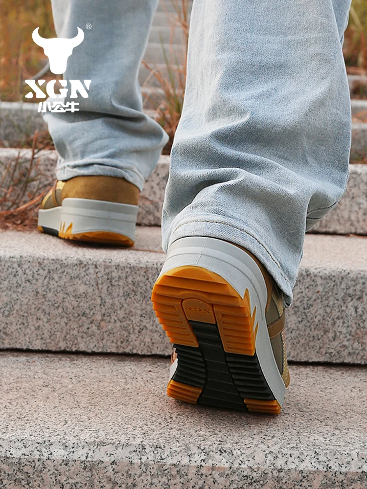 XGN zapatos de senderismo de piel de vaca, botas de caza cómodas para hombre, zapatos antideslizantes para correr, botines para mujer, zapatillas de deporte informales para senderismo - imagen 4