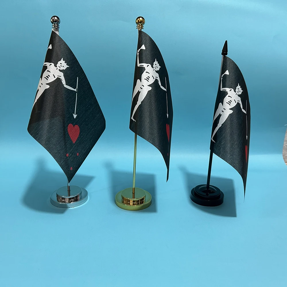 BANDERA DE SKY Escritorio de oficina pequeña bandera de calavera Crossbones bandera pirata 14x21cm poliéster cráneo Jolly Roger bandera adornos de escritorio banderas - imagen 5