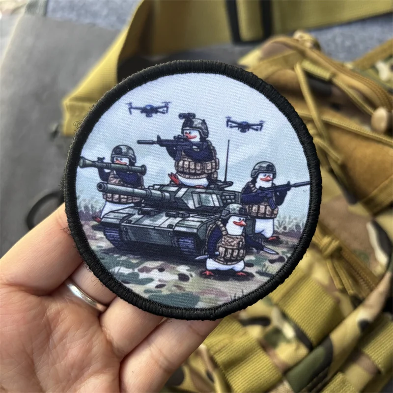 Parche táctico pingüino militar con gancho y bucle para mochila - imagen 3