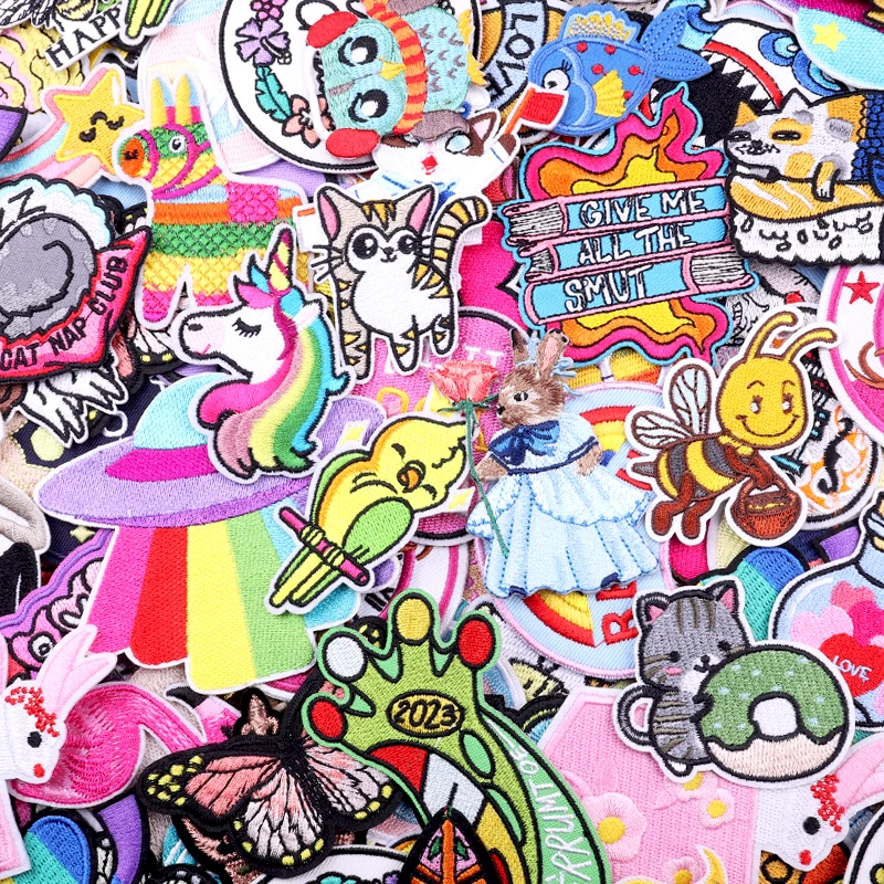 Parche de mezcla aleatoria para ropa, bordado de dibujos animados, letras de animales, parches para planchar, pegatinas de apliques, 10/20/30/50/100/piezas/lote