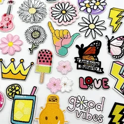 Parches bordados de flores de dibujos animados para ropa, pegatinas para planchar, rayas, apliques DIY, pegatinas para ropa