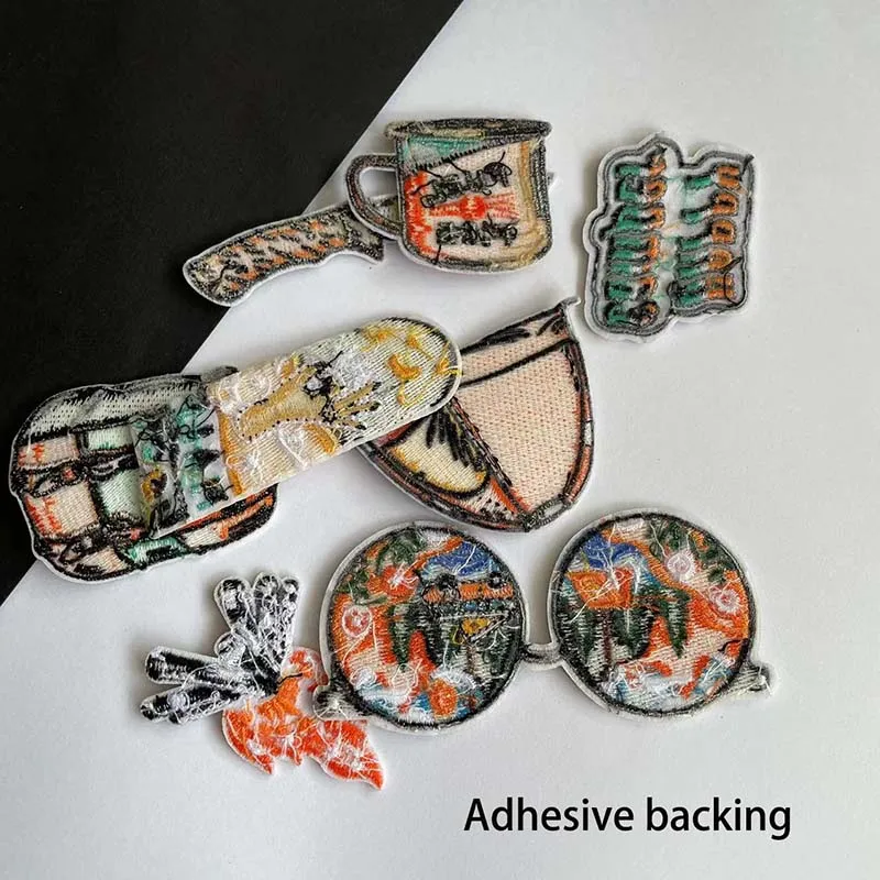 Parche de tela para acampar, 5 piezas, 8 piezas, apliques de hoguera, insignias Happy Camper, parches bordados, suministros de costura, pegatinas para ropa - imagen 3