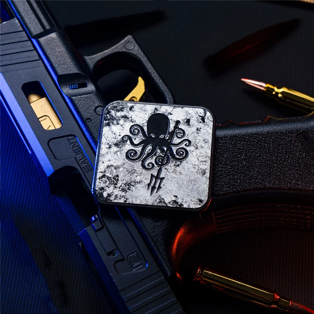 Parche táctico de fibra de carbono Octopus Trojan con apliques DIY cuadrados plateados con incrustaciones para decoración de ropa y mochila - imagen 2