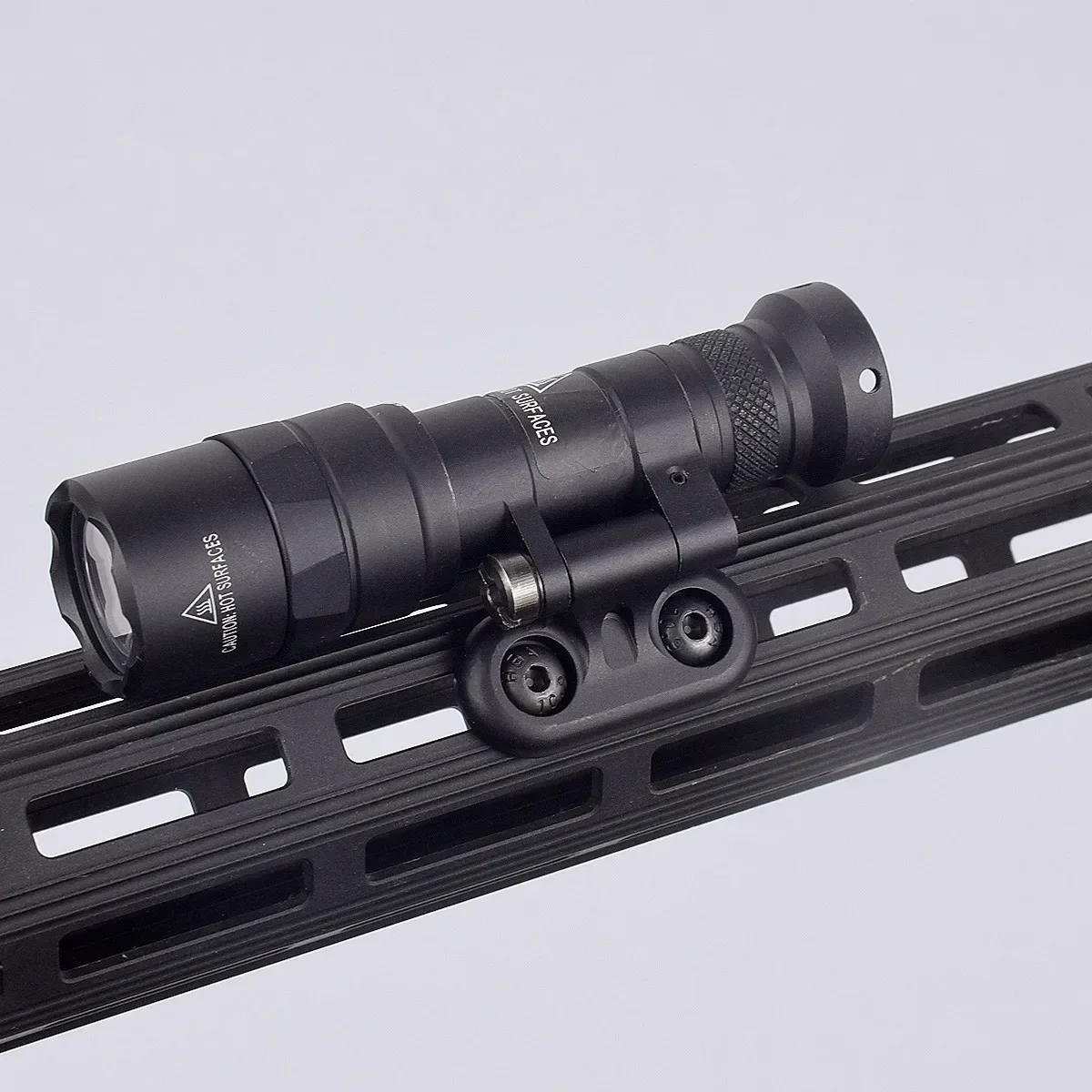 Soporte táctico Airsoft Surfire RM45 Off Set mlok para M640V-DF M640DF M340C soporte de luz para riel Picatinny de M-LOK - imagen 5