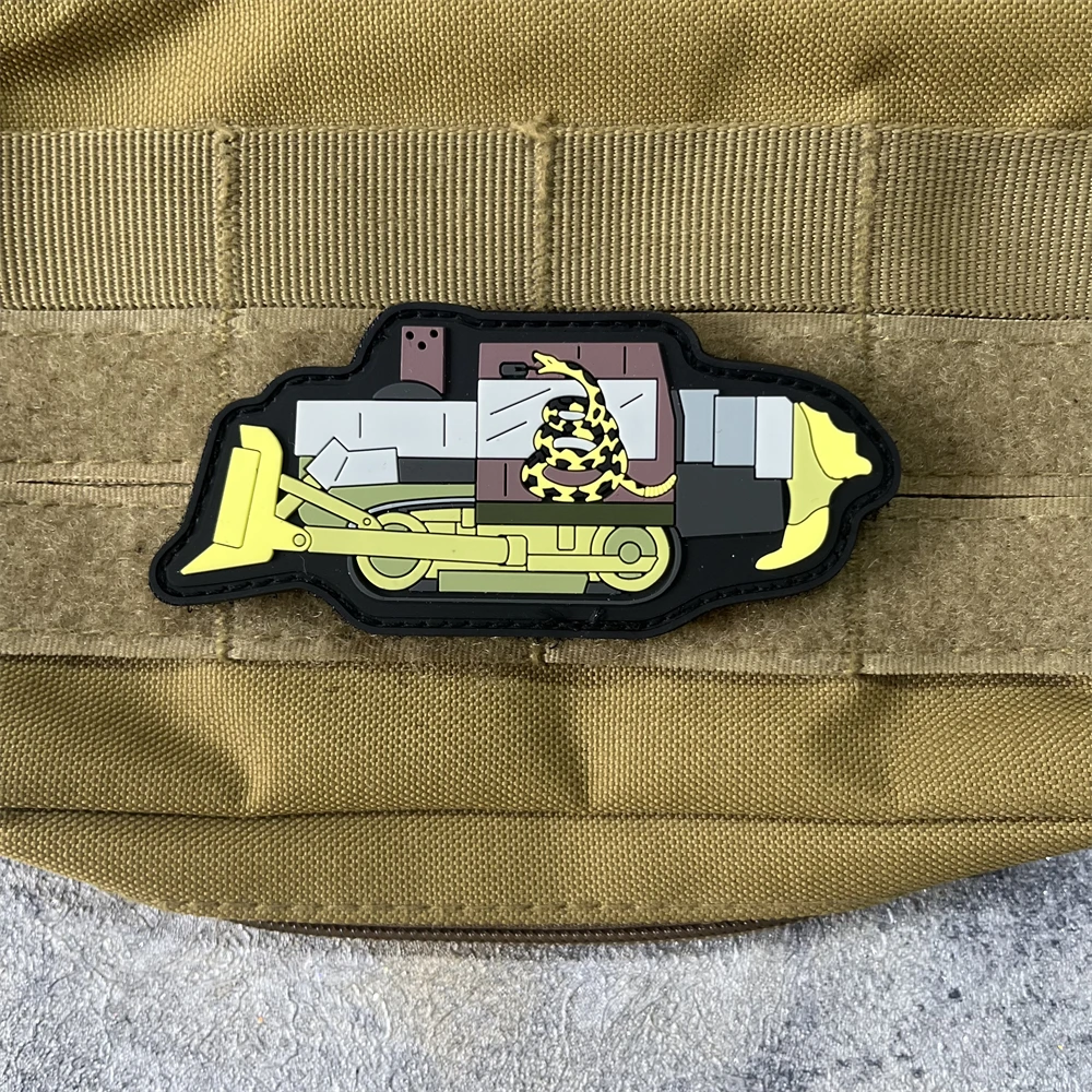 Killdozer Gadsden PVC moral gancho bucle parche mochila pegatina para ropa insignia táctica parches brazalete del ejército militar - imagen 4