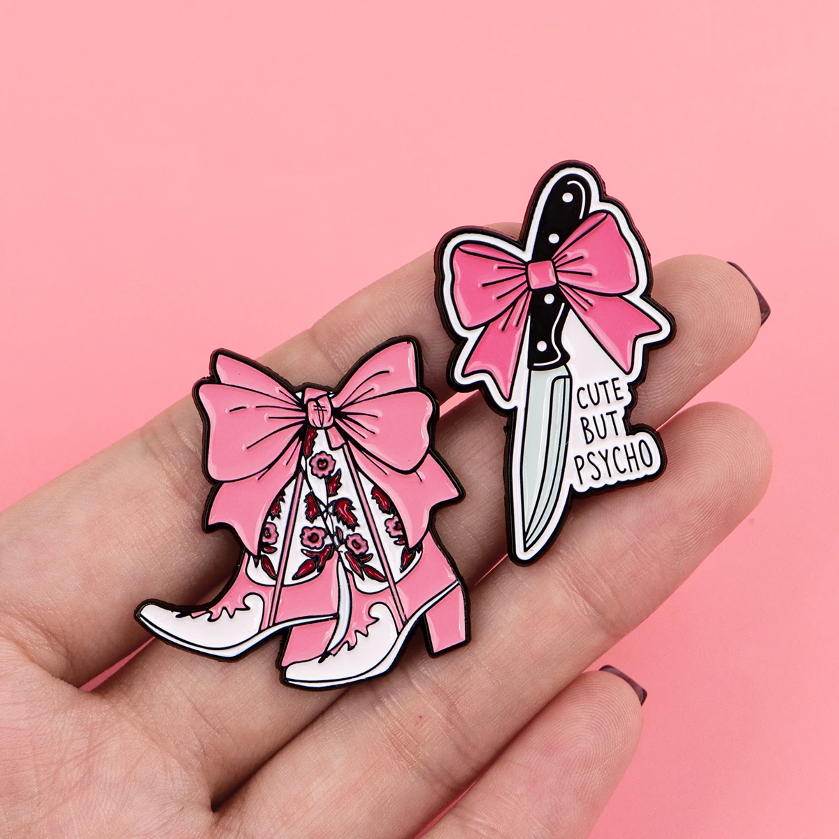 2 uds botas de vaquero Pin esmaltado Pin de solapa broches de lazo para mujer decoración de ropa alfileres de Metal mochila sombrero insignia Accesorios - imagen 2