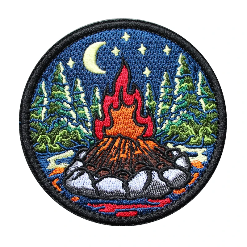 Brazalete para campamento al aire libre, luz de luna, cielo nocturno, fogata, paisaje bordado, insignia de moral, bolsa DIY, mochila, chaqueta, parche de gancho y bucle - imagen 5