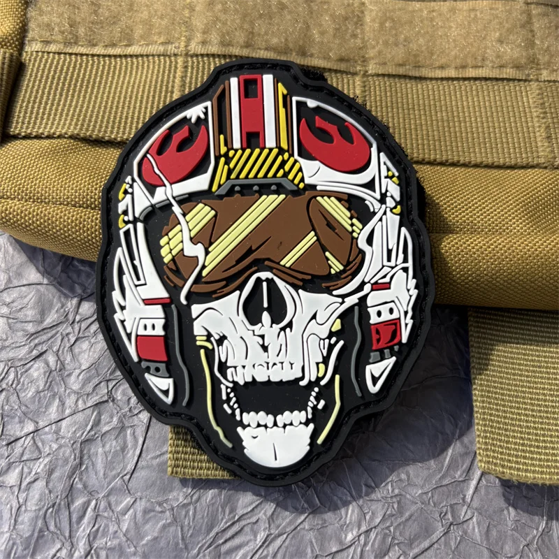 Insignia de moral de calavera para casco táctico, parche de PVC 3D en ropa Punk, parches militares con gancho y bucle de personalidad, pegatinas para mochila - imagen 4