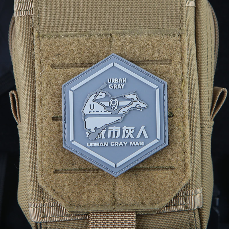 Parches de PVC 3D para hombre, insignia táctica hexagonal para ropa, mochila, decoración artesanal, gris urbano - imagen 4