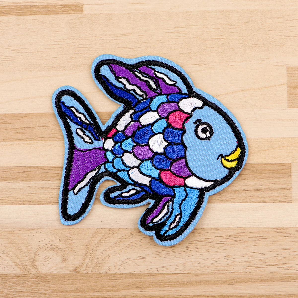 Parche colorido para planchar con forma de pez, parche para ropa, parche bordado crepuscular, accesorios de ropa, pegatinas de costura - imagen 2