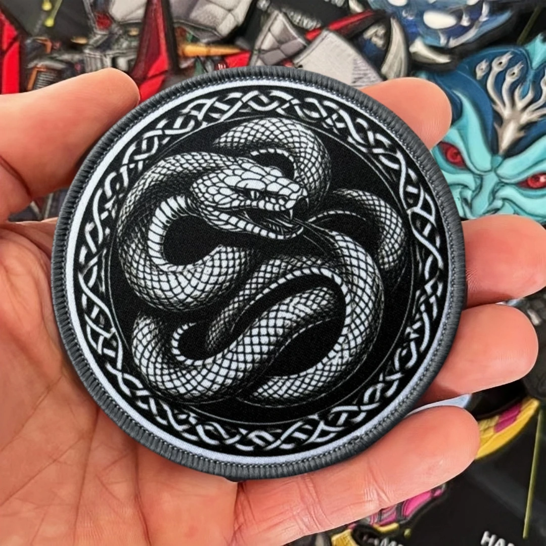 Parche Chevron con estampado de serpiente hambriento, parches de gancho y bucle para ropa, parche táctico de moral, brazalete del ejército militar, pegatina para mochila - imagen 3