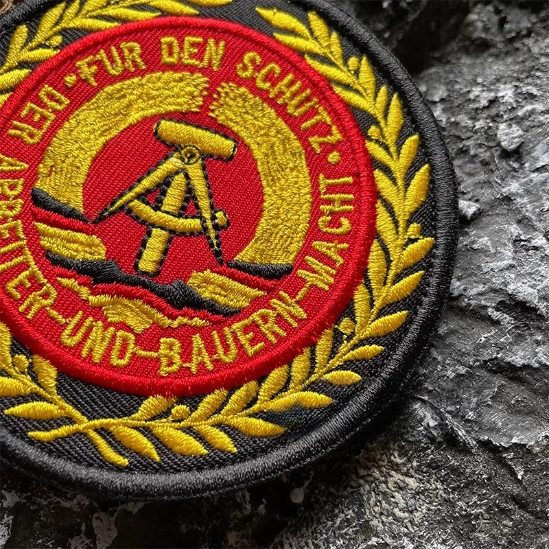 Parche de emblema nacional de Alemania del Este, insignia de moral redonda DDR, brazalete táctico, bordado de gancho y bucle, pegatinas de apliques de mochila - imagen 4