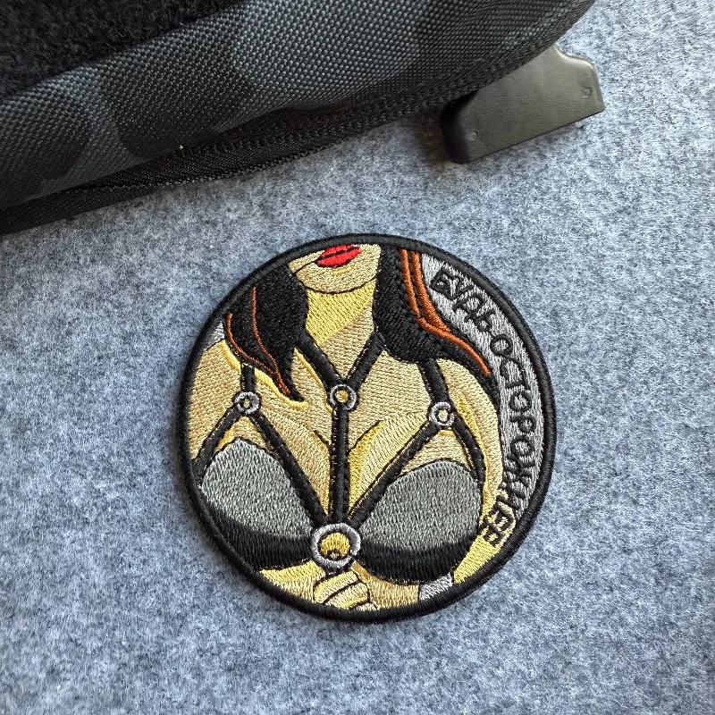 Parche bordado gótico para niña, arnés redondo de 8cm, diseño de sujetador, insignia de moral con gancho y bucle para chaqueta, mochila, chaleco - imagen 5