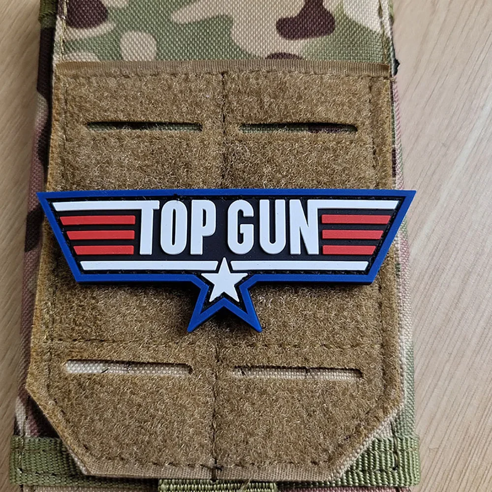 Insignia de piloto de Top Gun, insignia de moral táctica, bandera americana, parches de gancho y bucle de PVC, pegatina decorativa para mochila - imagen 2