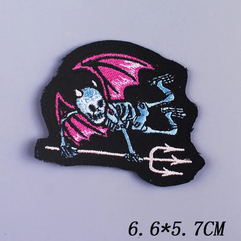Parche bordado de calavera para ropa, parches Punk para planchar en la ropa, pegatinas de planchado de animales, insignia de ropa - imagen 4
