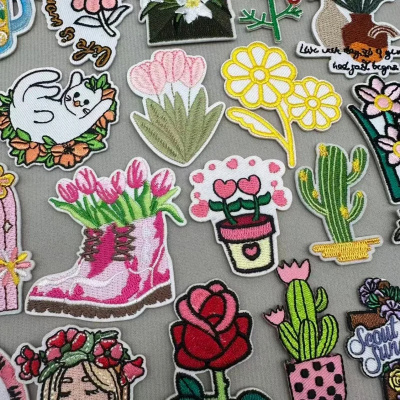 Parche bordado de flores de dibujos animados, parches para planchar para ropa, etiqueta DIY, parches de conejo de la selva para ropa, apliques adhesivos para pantalones vaqueros