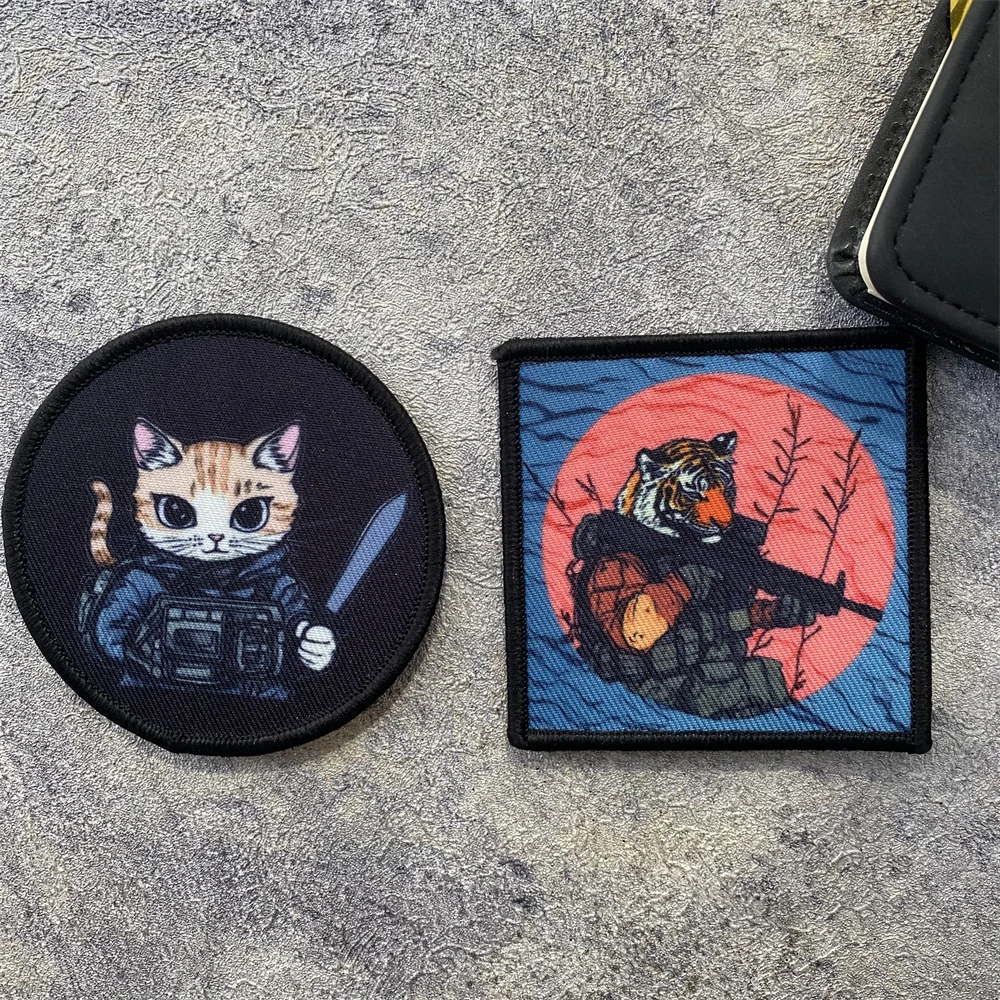 Parche de insignia de moral de soldado de tigre de pistola táctica, lindo gato, uniforme militar, gancho y lazo, brazalete estampado, mochila al aire libre, pegatina de sombrero - imagen 2