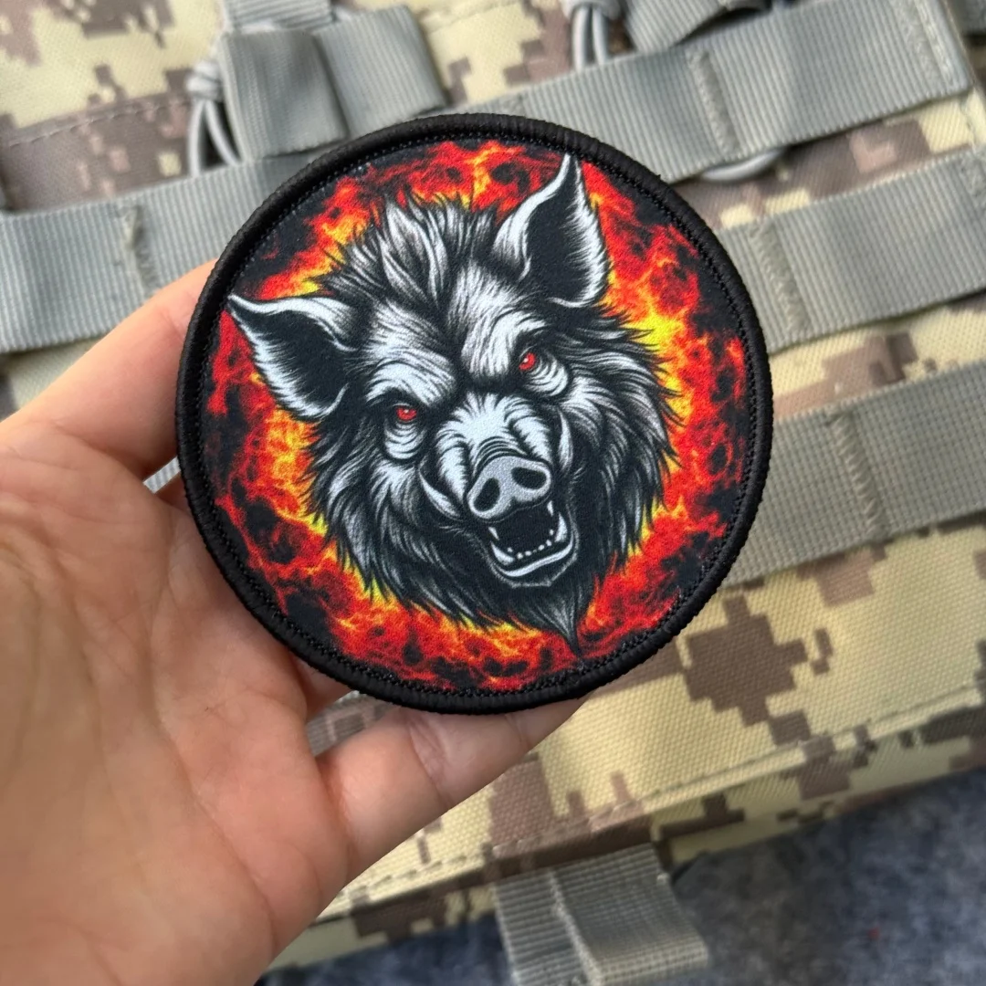 Parche táctico Chevron Totem Beast Morale, parches militares bordados con gancho para ropa, mochila, pegatina decorativa personalizada - imagen 3