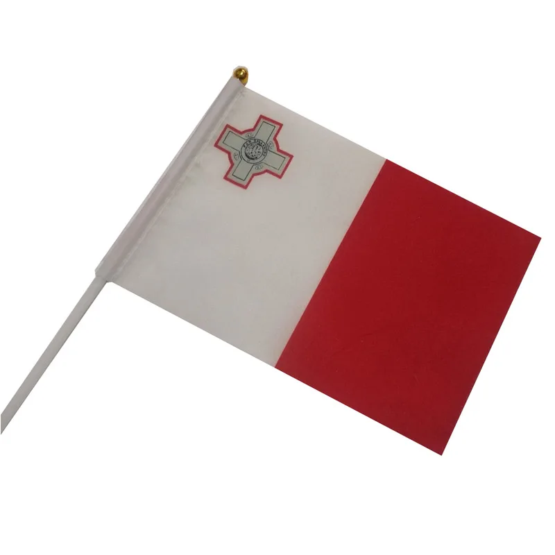 10 unids/lote banderas ondeantes a mano de Malta 14x21cm bandera de Malta al por mayor - imagen 2