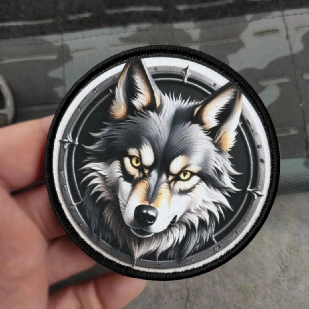 Hermoso parche de lobo gótico, insignia moral táctica, parches, brazalete del ejército militar, gancho impreso y bucle, pegatina para mochila para ropa - imagen 3