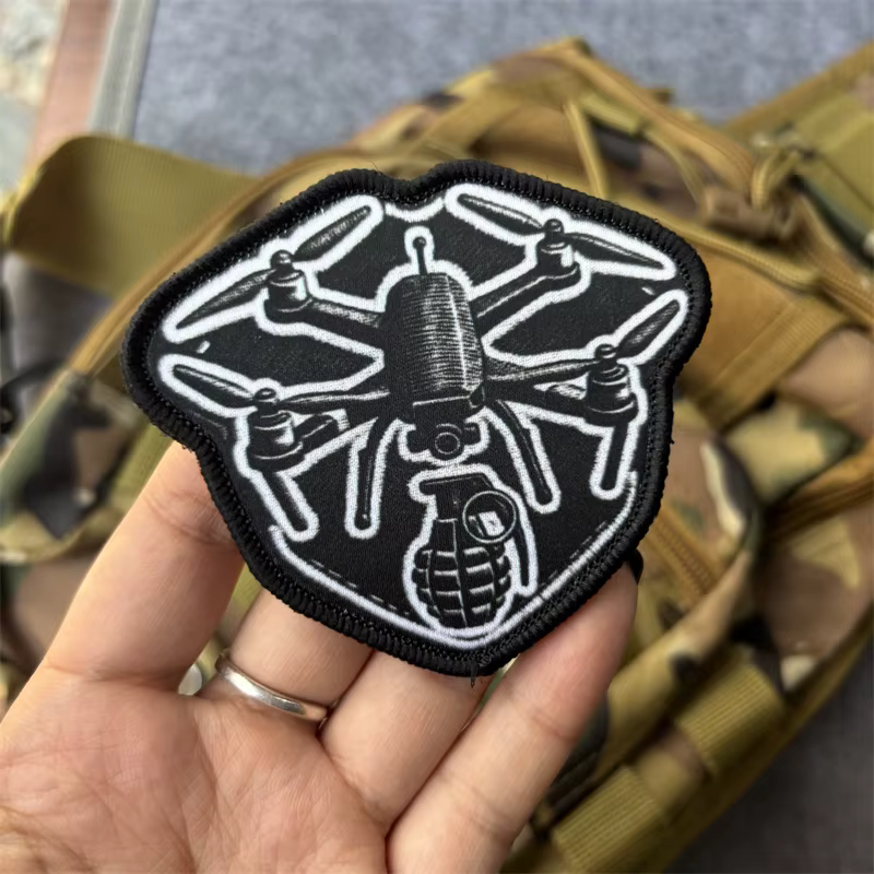 Parche táctico Chevron Dron FPV – Insignia moral Velcro - imagen 4