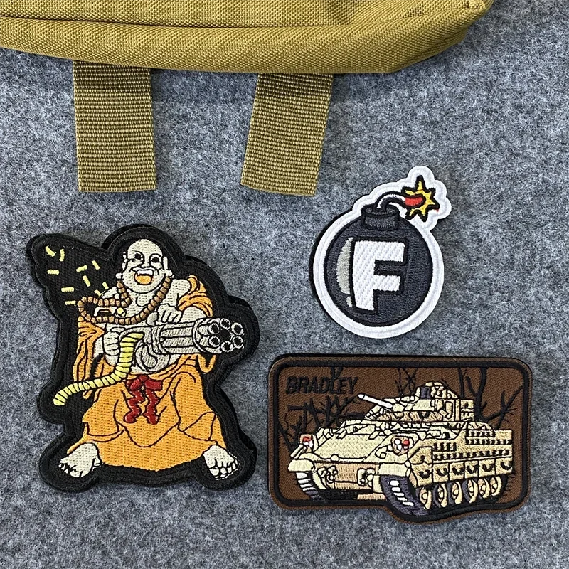 Militär Tank Stickerei Patch Aufkleber Moral Abzeichen Haken und Schleife Patches für Kleidung Rucksack Ornament