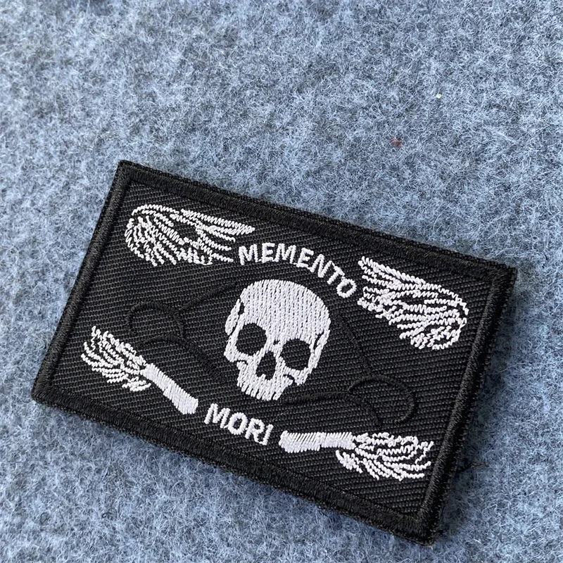 Parche bordado Memenot, insignia de moral táctica militar con calavera, brazalete con gancho y bucle, mochila, pegatina decorativa para ropa - imagen 3