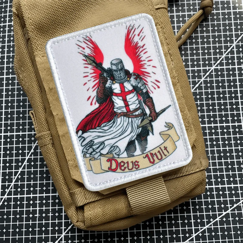"Deus Vult, esto es lo que quiere Dios", parche táctico moral, emblema de gancho y bucle impreso, insignia militar, brazalete de combate, pegatinas para mochila - imagen 4