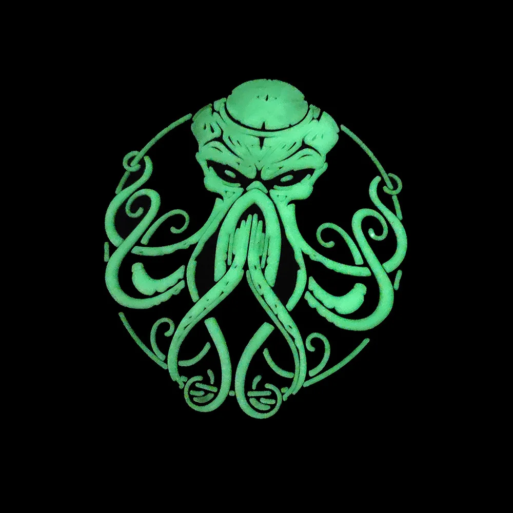 Cthulhu-Parche luminoso 3D de PVC, insignia táctica que brilla en la oscuridad, decoración de bolsos de ropa, pulpo, monstruo, despertar, espíritu Lovecraft - imagen 5