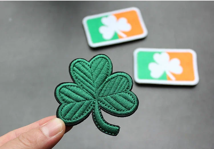 Parche de trébol bordado con gancho y bucle, insignia creativa de personalidad, costura DIY, Parche de moral, insignia de paisaje en mochila - imagen 5