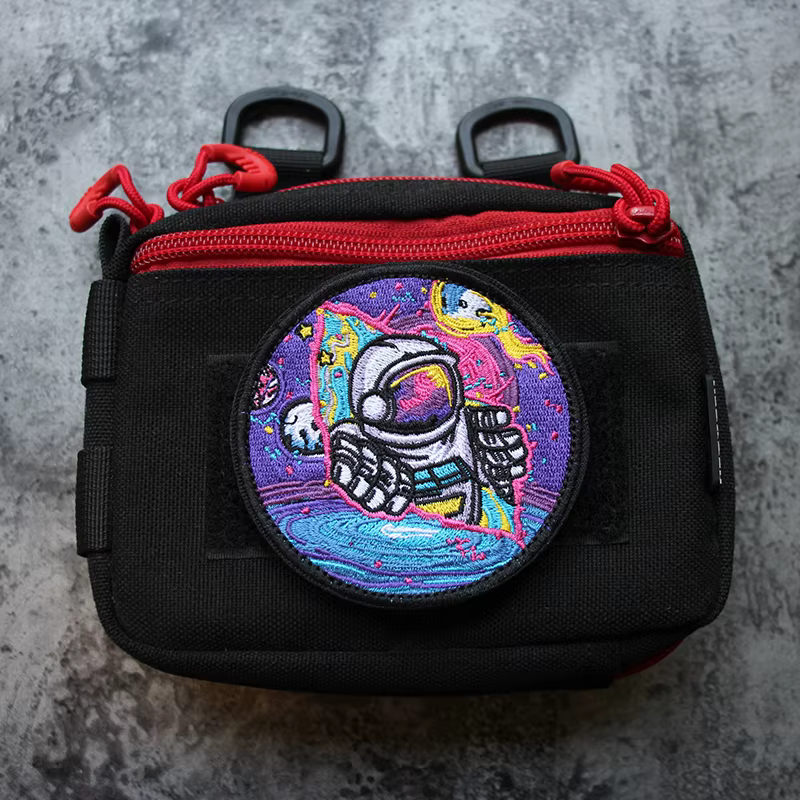 Parche bordado astronauta con velcro para mochila y chaleco táctico - imagen 3