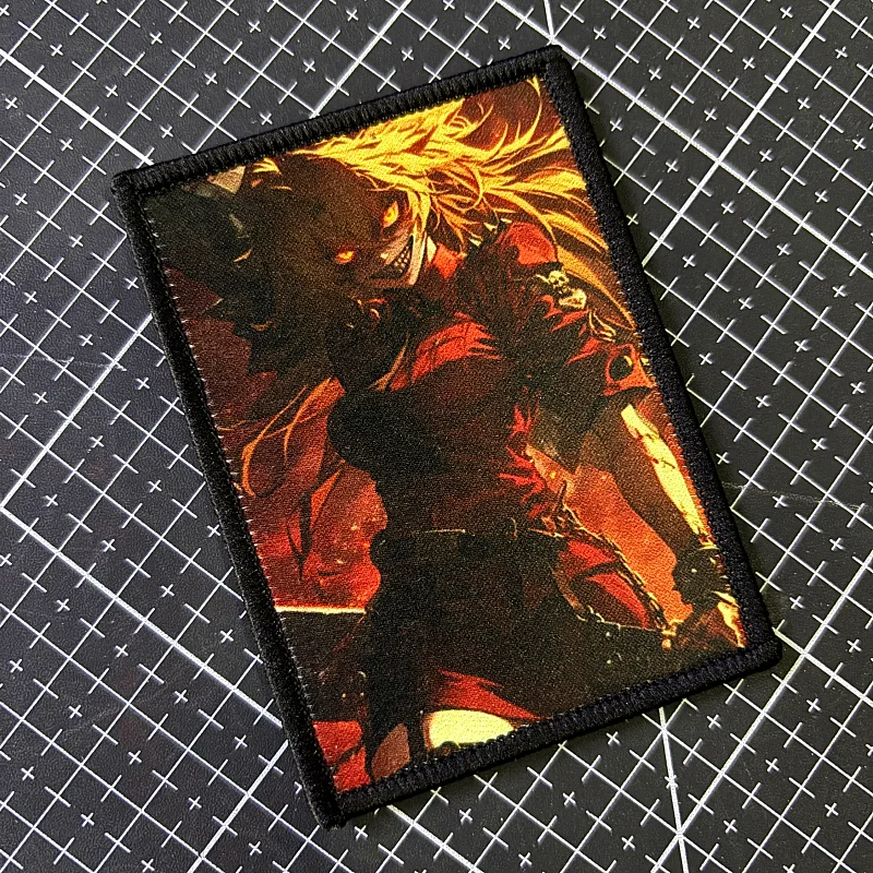 Parche táctico Crazy Woman, personajes de Anime japonés, insignia de moral, brazalete con gancho y bucle, pegatina de juego