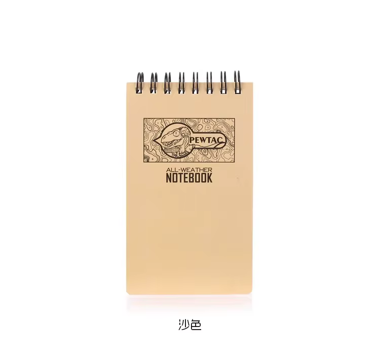 Cuaderno PEW TACTICAL 24/7 cerrado mostrando su cubierta resistente