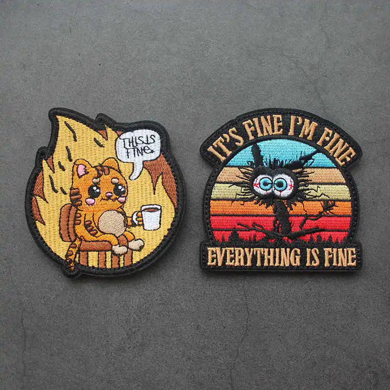 Parches bordados para decoración de bolsas de ropa, insignia de animales tácticos, beber café, gato, melocotón, Anime, todo está bien - imagen 4